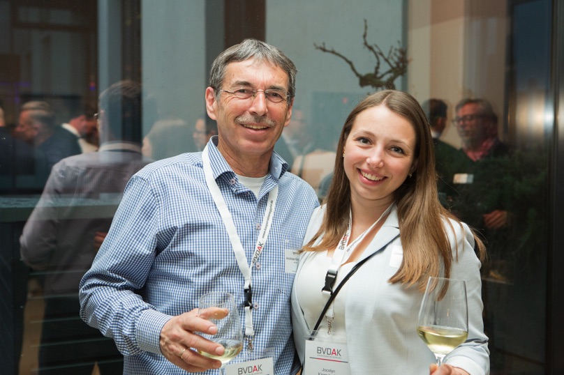 /images/slider-imgs-xs/102_Foto Loeffler_Weconact.jpg